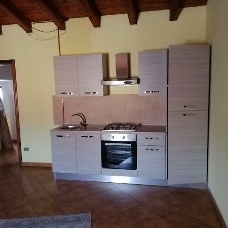 Villa Agriturismo Licensi Del Bresa Monzambano Exterior foto