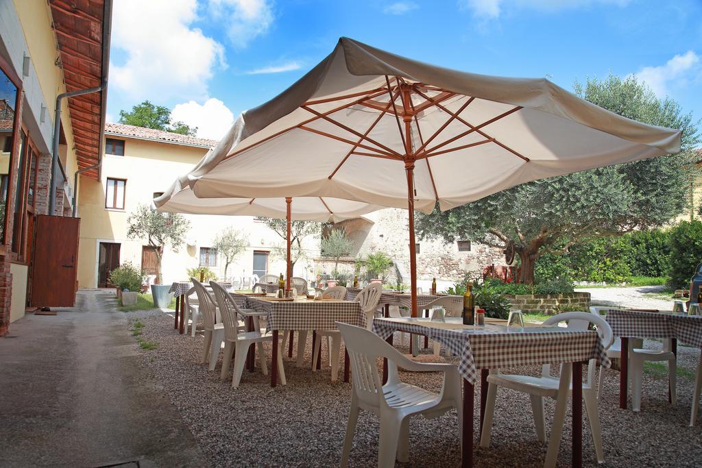 Villa Agriturismo Licensi Del Bresa Monzambano Zimmer foto