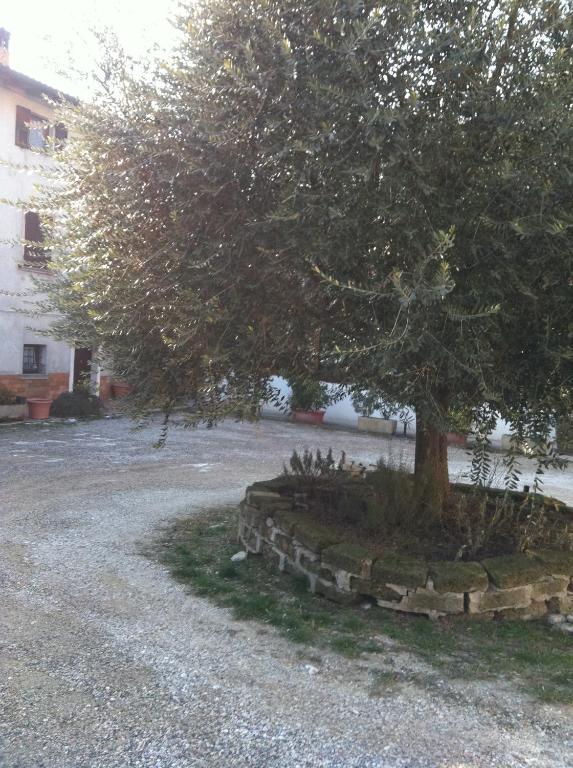 Villa Agriturismo Licensi Del Bresa Monzambano Zimmer foto
