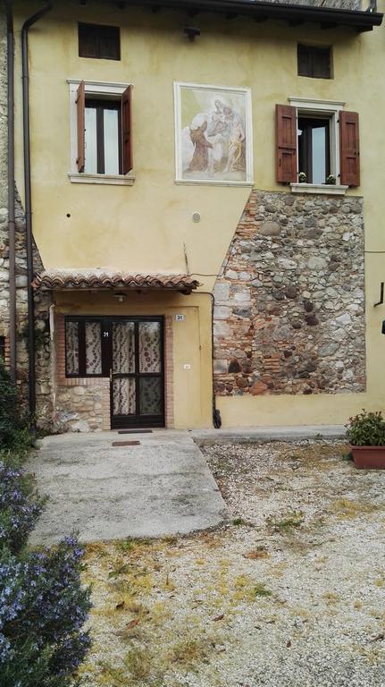 Villa Agriturismo Licensi Del Bresa Monzambano Exterior foto