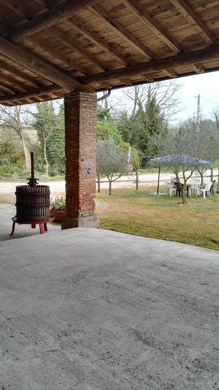 Villa Agriturismo Licensi Del Bresa Monzambano Exterior foto